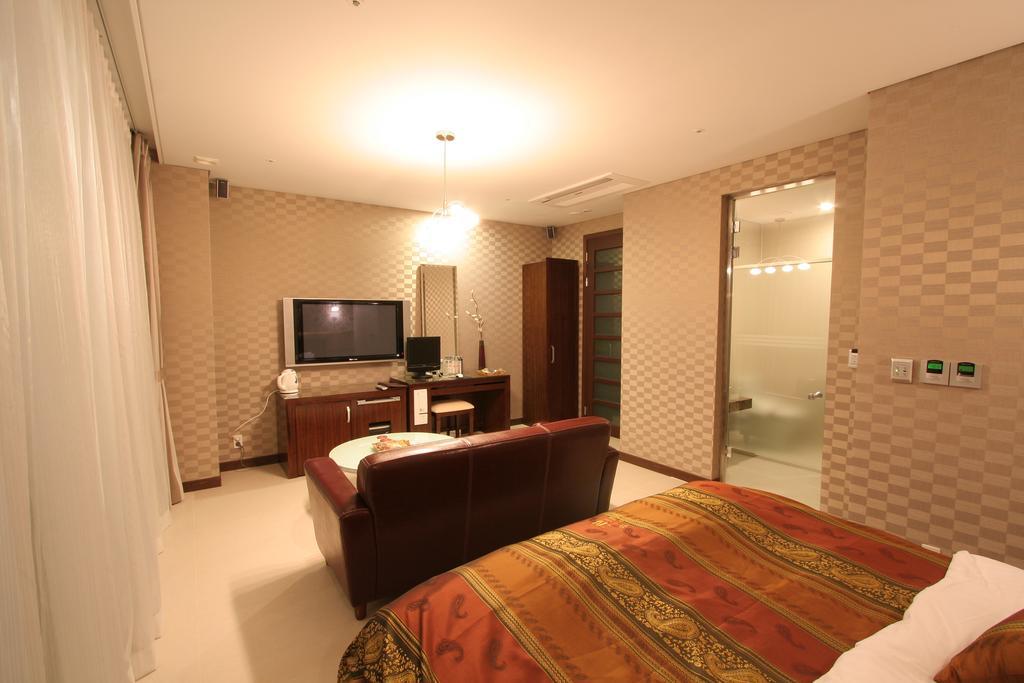 Wiz Hotel Paju Exterior photo